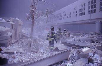 11 settembre, dai documenti sull’aria tossica ai dati dei vigili del fuoco: l’impatto sulla salute 25 anni dopo