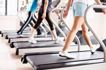 Sport dopo le vacanze, il cardiologo: “Ripartire gradualmente, attenzione a caldo e sintomi”