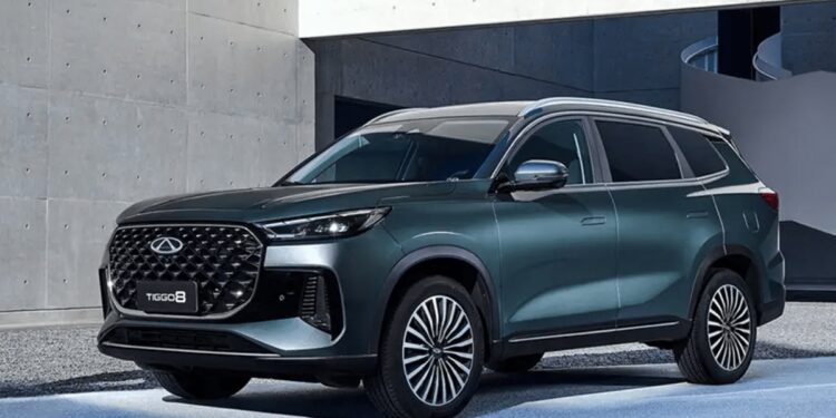 CHERY Tiggo 8 CSH Super Hybrid: 7 posti e 90 km in elettrico