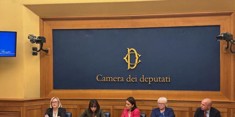 Giornata della psoriasi: “Oltre 137mila italiani con forma severa senza tutela adeguata”