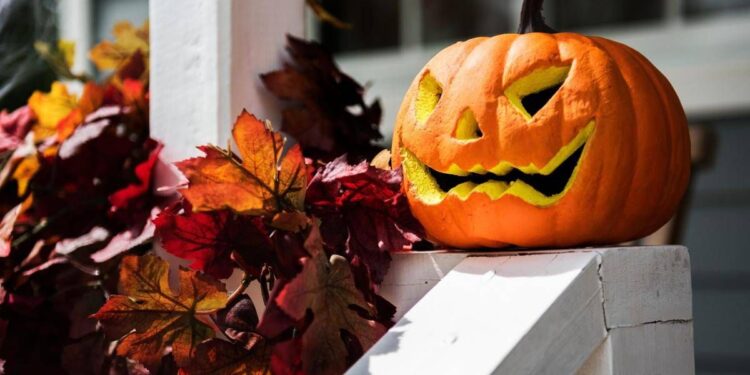 Halloween, picco di lesioni da intaglio zucche: come evitare la ‘maledizione della Jack-o’-Lantern’