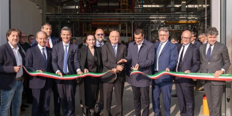 Hera inaugura a Modena impianto riciclo plastiche rigide di Aliplast