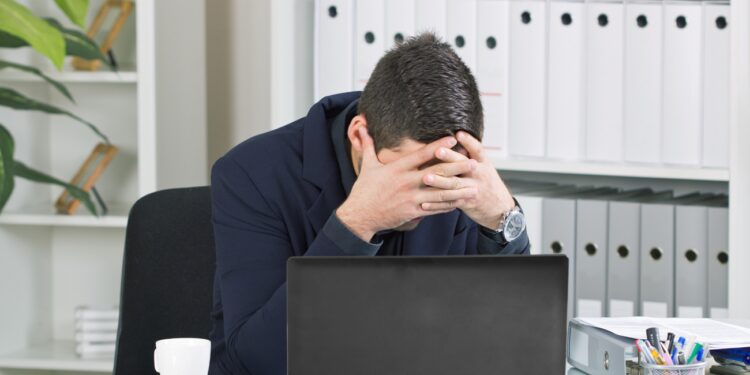 In pensione sempre più tardi e sempre più poveri