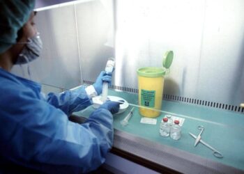 Melanoma, nuova pillola ‘spoglia’ il tumore avanzato e rallenta la crescita