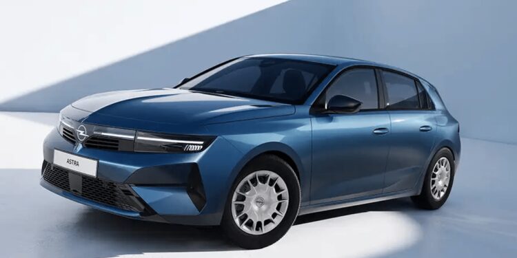 Opel Astra Start: nuovo allestimento più accessibile