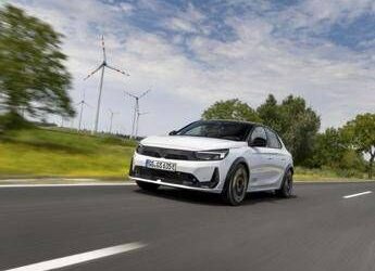 Opel Corsa GSE: 281 CV elettrici per la nuova hot hatch