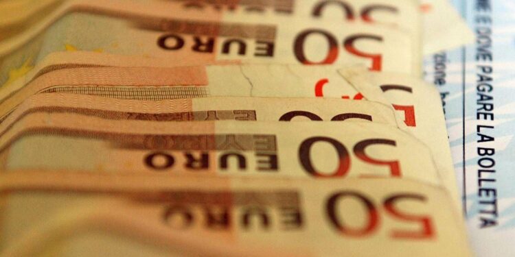 Quanto costerà il riscaldamento nei prossimi mesi? Cosa controllare in bolletta prima dell’inverno