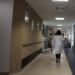 Violenza nei luoghi di lavoro sanitari, l’indagine: “Il 68% operatori ha assistito ad almeno un episodio, per 1 su 6 la svalutazione del lavoro è quotidiana”